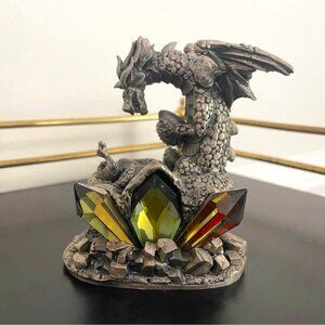 Tudor Mint Myth and Magic The Dragon’s Nest Solid Pewter Heavy Jeweled Figurine